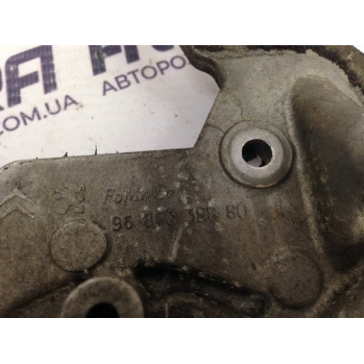 Масляный насос Citroen Berlingo 1.6 HDI 2008-2018 9686038880